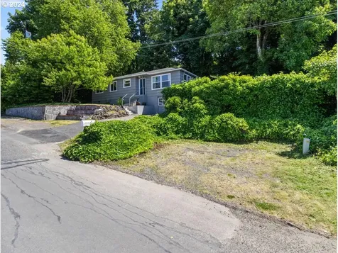 1011 NE 66th Street Vancouver WA 98665