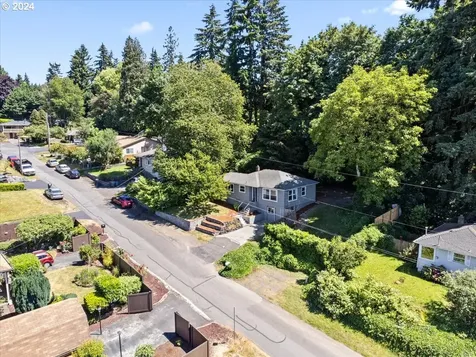 1011 NE 66th Street Vancouver WA 98665