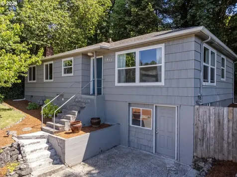 1011 NE 66th Street Vancouver WA 98665