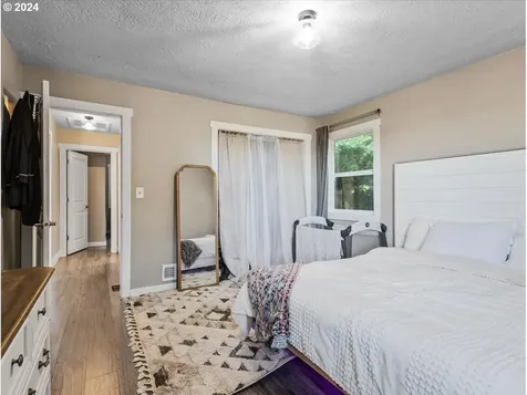 1011 NE 66th Street Vancouver WA 98665