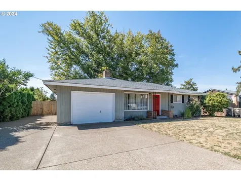 2076 S 5th Street Lebanon OR 97355