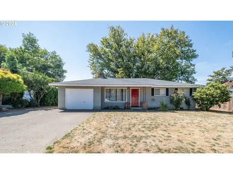 2076 S 5th Street Lebanon OR 97355