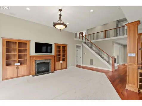 5361 NW Primino Avenue Portland OR 97229