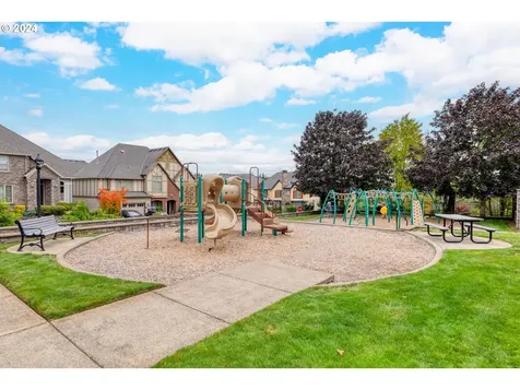 5361 NW Primino Avenue Portland OR 97229