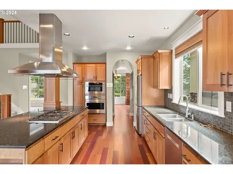 5361 NW Primino Avenue Portland OR 97229