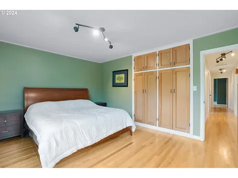 4434 NE 65th Avenue Portland OR 97218