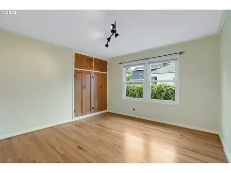 4434 NE 65th Avenue Portland OR 97218