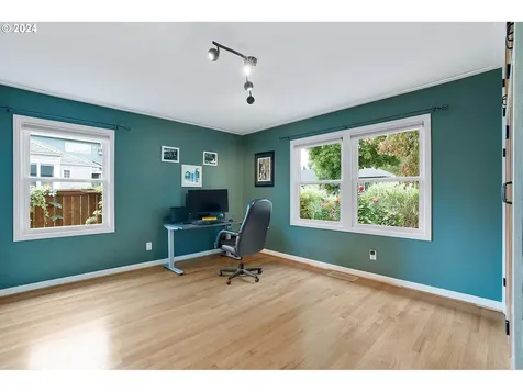 4434 NE 65th Avenue Portland OR 97218