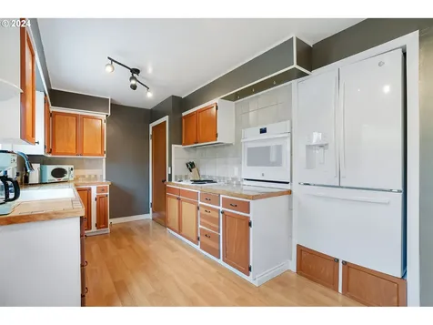 4434 NE 65th Avenue Portland OR 97218