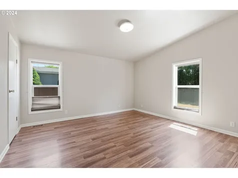 13710 Char Diaz Drive Oregon City OR 97045