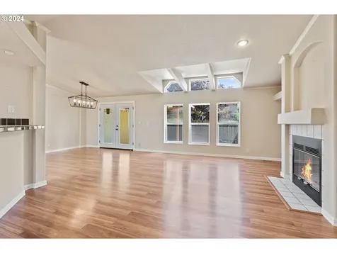 13710 Char Diaz Drive Oregon City OR 97045