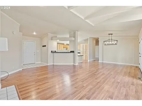 13710 Char Diaz Drive Oregon City OR 97045