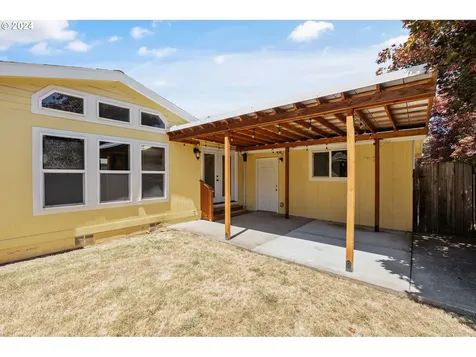 13710 Char Diaz Drive Oregon City OR 97045