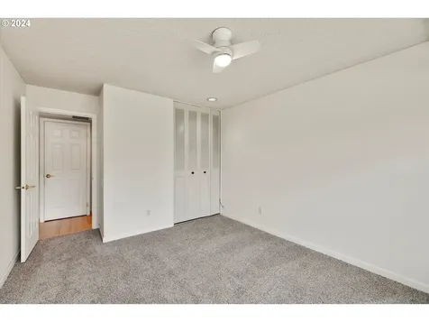 10005 Sw Highland Drive Portland OR 97224
