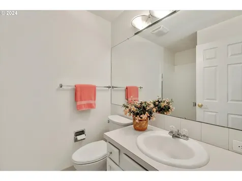 10005 Sw Highland Drive Portland OR 97224