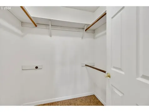 10005 Sw Highland Drive Portland OR 97224