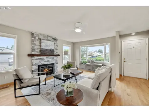 10005 Sw Highland Drive Portland OR 97224