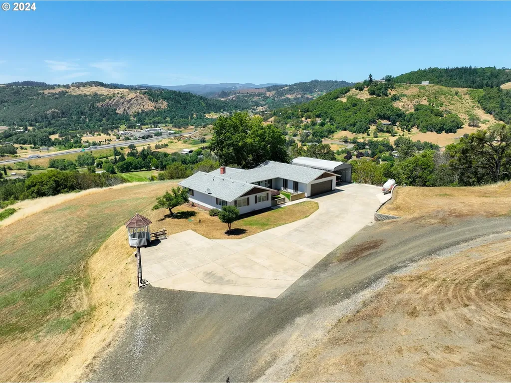 984 Wagontire Drive Myrtle Creek OR 97457