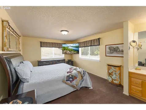984 Wagontire Drive Myrtle Creek OR 97457