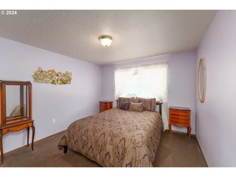 984 Wagontire Drive Myrtle Creek OR 97457