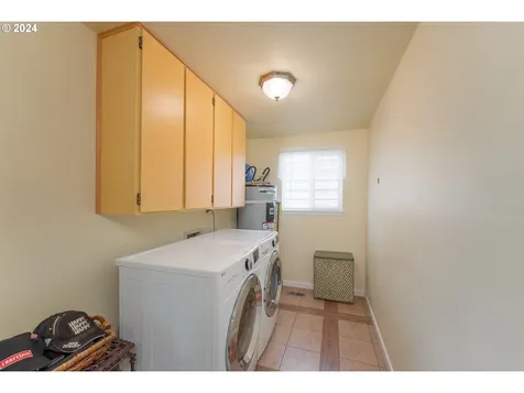 984 Wagontire Drive Myrtle Creek OR 97457