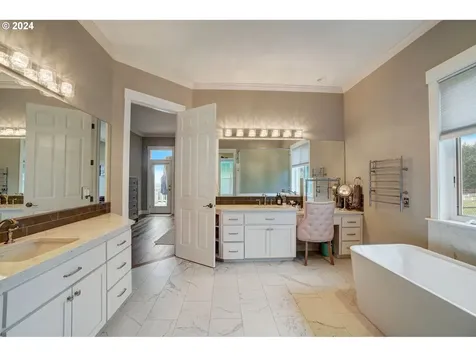 23611 Ne 178th Street Brush Prairie WA 98606