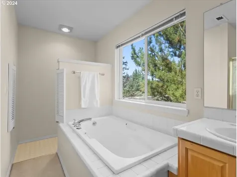 11355 SW Kalispell Street Tualatin OR 97062