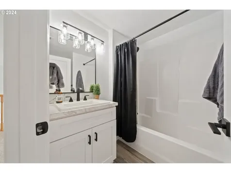 17408 Se 32nd Street Vancouver WA 98683