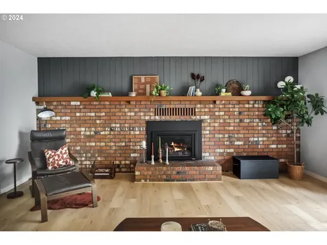 5222 Summit Street West Linn OR 97068