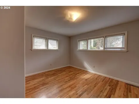 436 S Franklin Street Seaside OR 97138