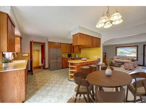 436 S Franklin Street Seaside OR 97138