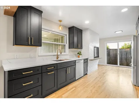12460 Sw Tremont Street Portland OR 97225