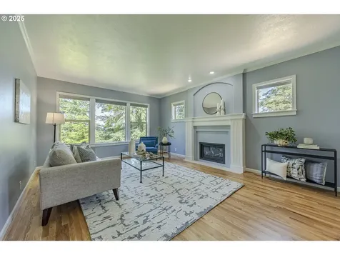 3136 Tanner Park Drive Eugene OR 97405