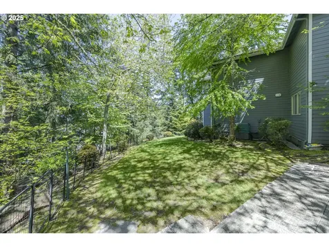 3136 Tanner Park Drive Eugene OR 97405