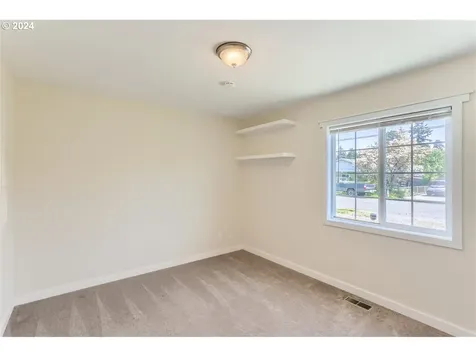 5025 Se 120th Avenue Portland OR 97266