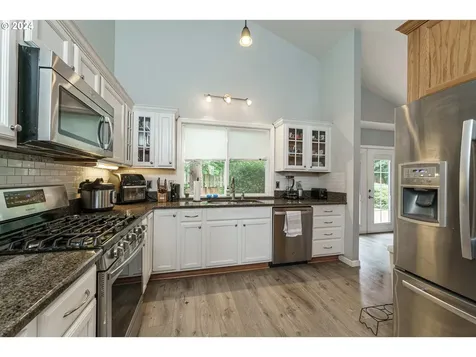 17485 Nw Ashland Drive Portland OR 97229