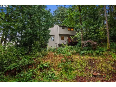 4915 Sw Barnes Road Portland OR 97221