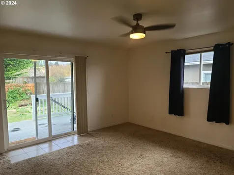 1023 Sanford Street Coos Bay OR 97420