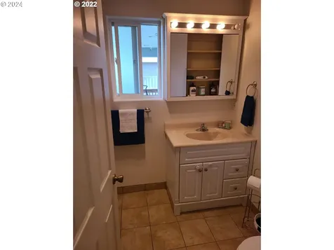1023 Sanford Street Coos Bay OR 97420