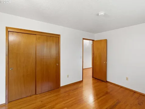 16732 Se Haig Street Portland OR 97236