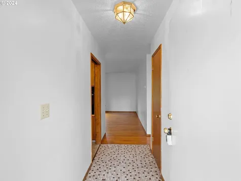 16732 Se Haig Street Portland OR 97236
