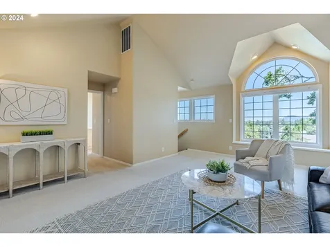 749 Woodcrest Drive Springfield OR 97477