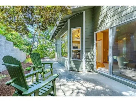 749 Woodcrest Drive Springfield OR 97477
