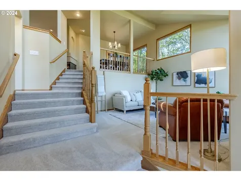 749 Woodcrest Drive Springfield OR 97477