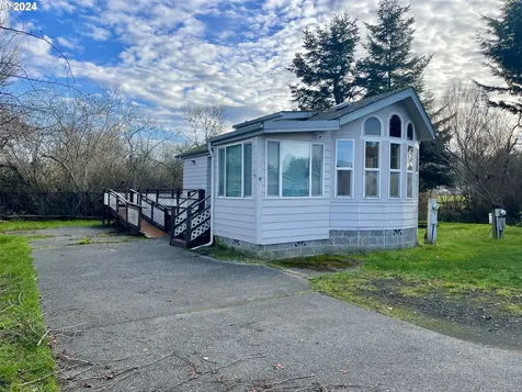 1 Pond Lane Lakeside OR 97449