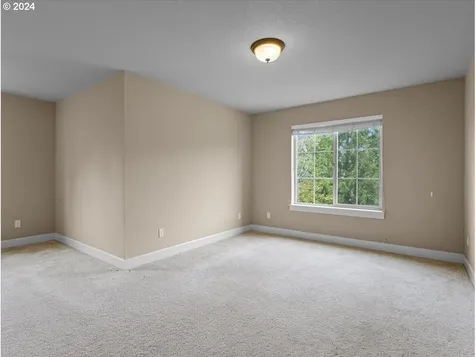 10932 SE Hilltop Court Happy Valley OR 97086