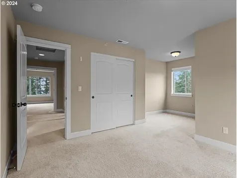 10932 SE Hilltop Court Happy Valley OR 97086