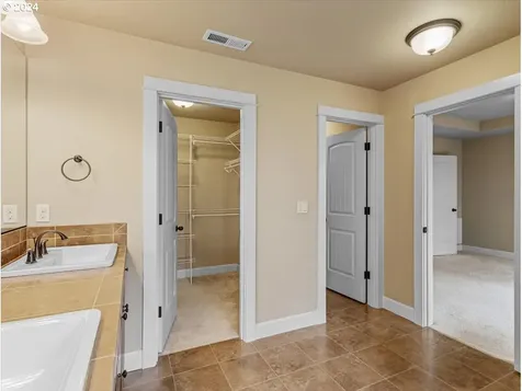 10932 SE Hilltop Court Happy Valley OR 97086