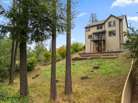 10932 SE Hilltop Court Happy Valley OR 97086