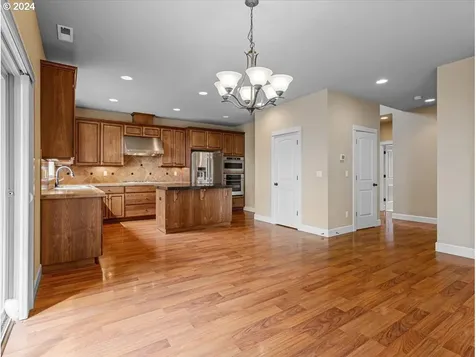 10932 SE Hilltop Court Happy Valley OR 97086